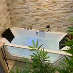 Casa Del Jaguar Villa *